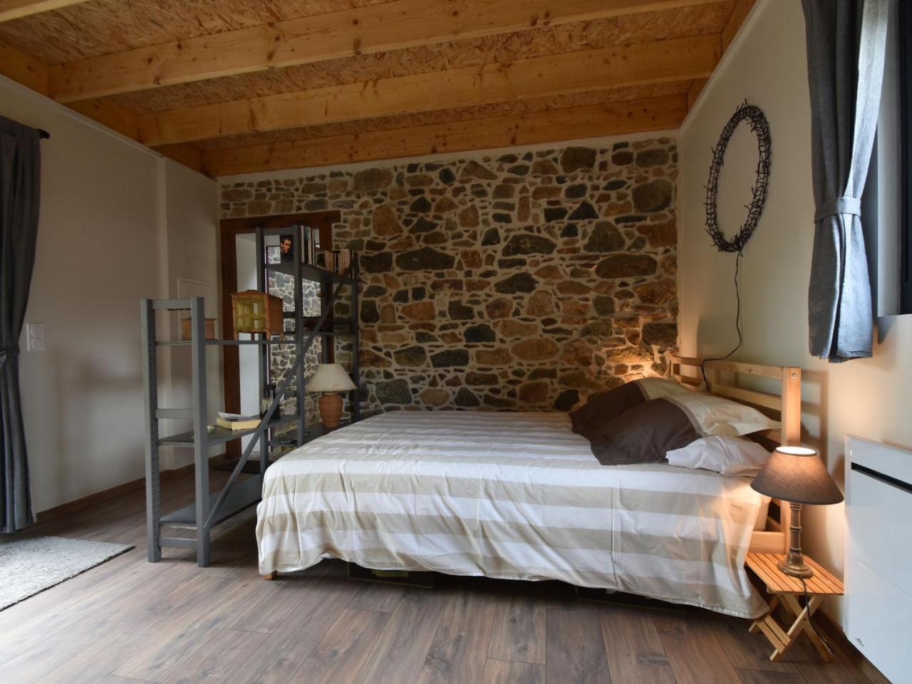 Breton Stone House In Saint Gilles Les Bois Villa Eksteriør bilde